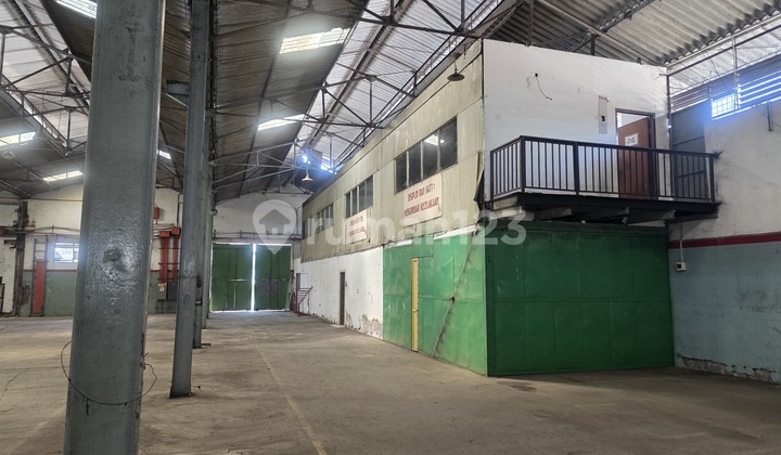Disewakan Gudang Siap Pakai 1800m2 Bebas Banjir 2