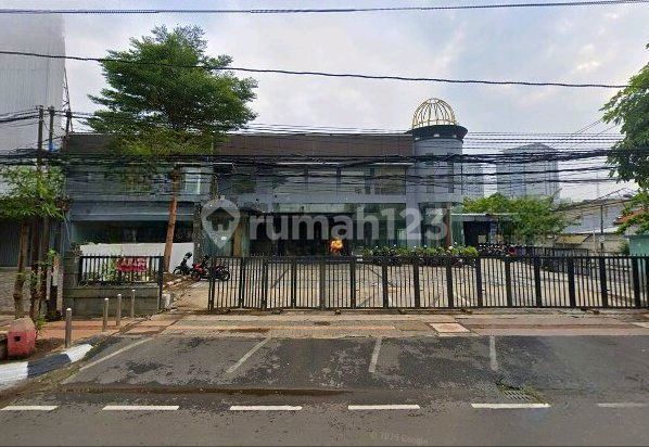 Disewakan Gedung Siap Pakai Jalan Protokol Semarang 1