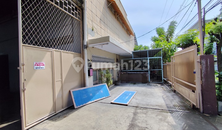 For Sale Fast Warehouse + House with Tronton Access For Sale Fast Warehouse + House with Tronton Access