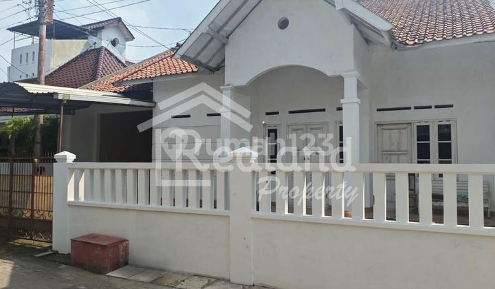 Rumah di Daerah Peterongan , Semarang ( Wn 8440 ) 1