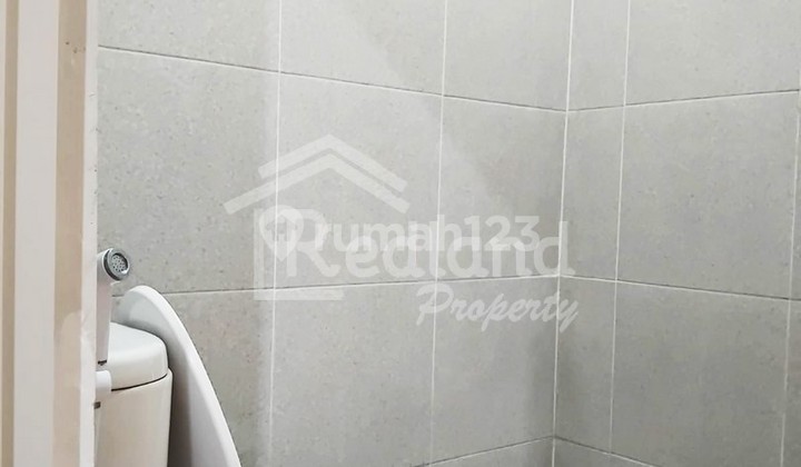 House in the Tanah Mas area, Semarang (WN 7606) 2