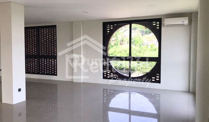 Sewa Ruang usaha hanya lantai 2 di Dr Wahidin, Semarang Wn 5931  2