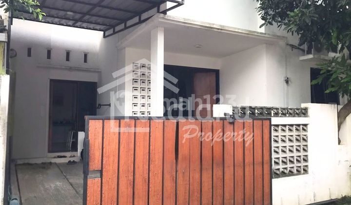 Rumah di Daerah Sambiroto Tembalang , Semarang ( Wn 8442 ) 1