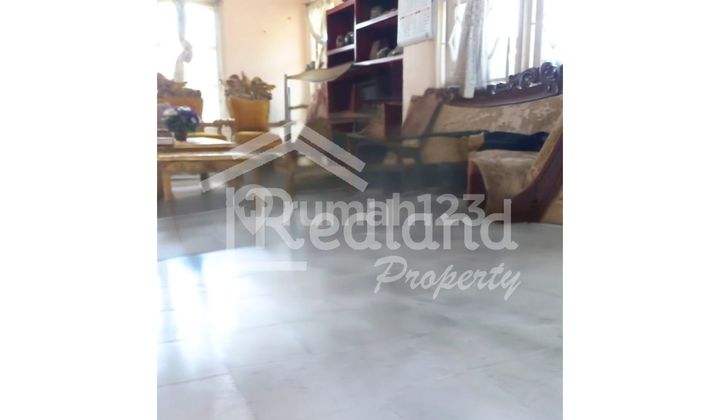 House on Jl Untung Suropati, Semarang (Land area 8545) 2