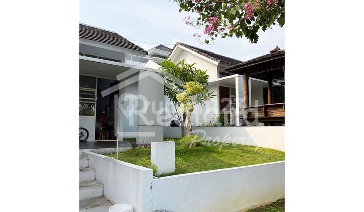 House at Aurora Terrace BSB Village, Semarang (Land Area 7993) 2