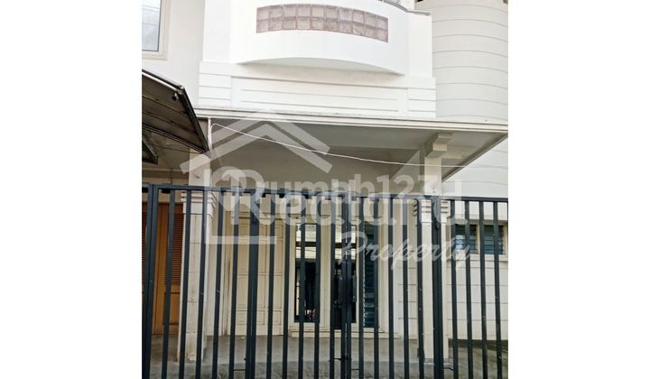 Rumah di daerah Miroto , Semarang ( Ln 8144 ) 1