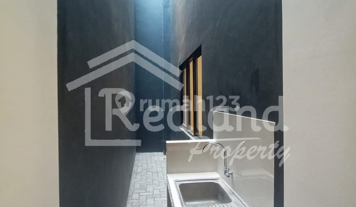 Ruko di Daerah Lamper , Semarang ( Ln 7879 ) 2