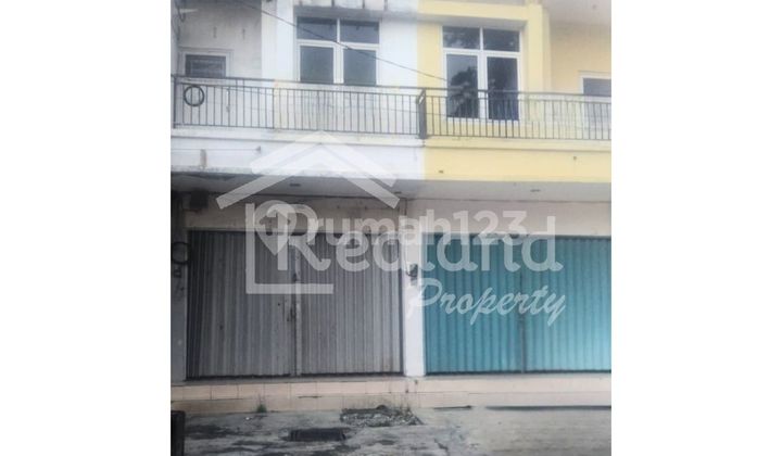 Shop house in the Puspanjolo area, Semarang (Area 8289) 1