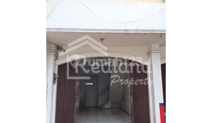 Ruko di Setiabudi , Semarang ( Ln 8142 ) 2