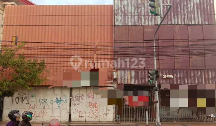 Property Lokasi Strategis di Segitiga Emas Pemuda, Semarang