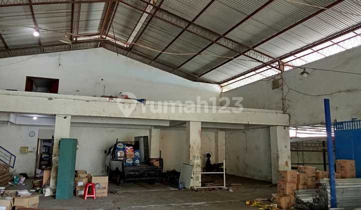 Strategic Warehouse in Manyaran, Semarang City 2