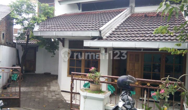 Rumah Hitung Tanah Ngantong , di Tlogosari