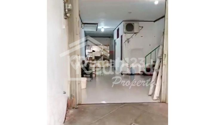 Rumah di daerah Semarang Tengah ( Ln 8290 ) 2