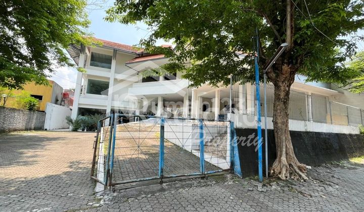 Ruang Usaha di daerah Gajahmungkur , Semarang ( Vn SI 8346 ) 1