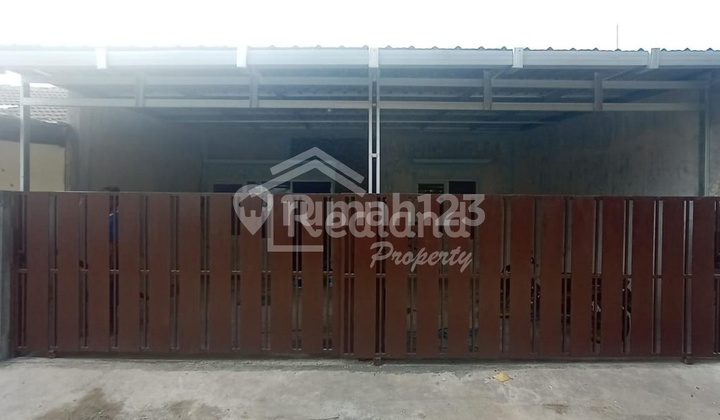 House in Puri Anjasmoro, Semarang Vn 0997S 1