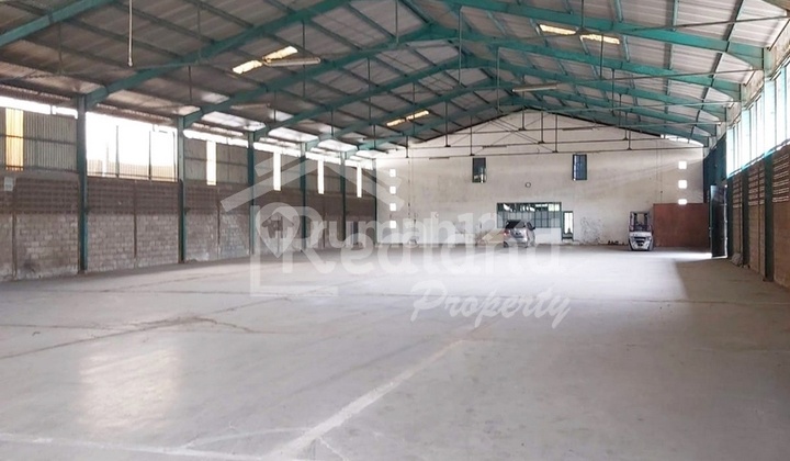 Gudang di Daerah Madukoro , Semarang Vn 4221  1