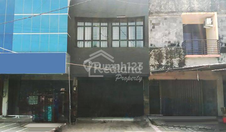 Ruko di Majapahit , Semarang ( Vn 7588 ) 2