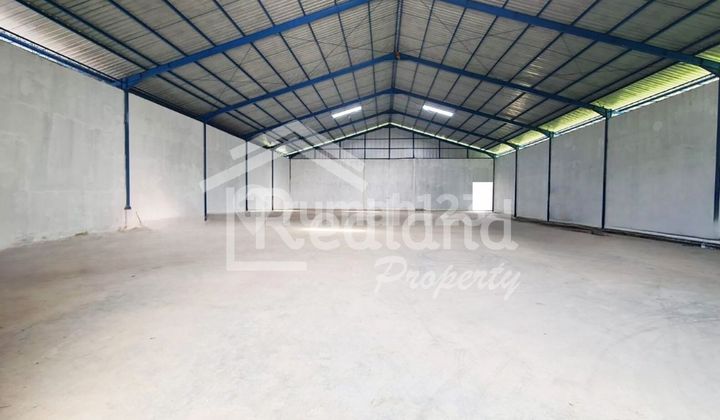 Warehouse in Ambarawa, Semarang (Vn 8228) Warehouse in Ambarawa, Semarang (Vn 8228)