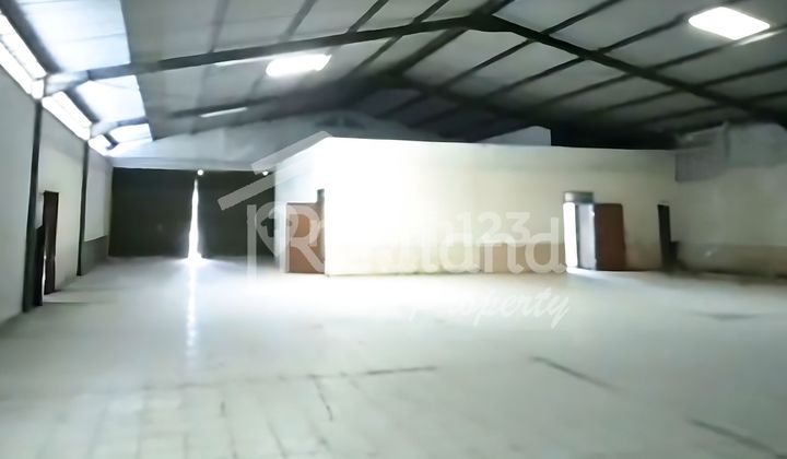 Warehouse in Gatot Subroto Semarang (VN 8450S)