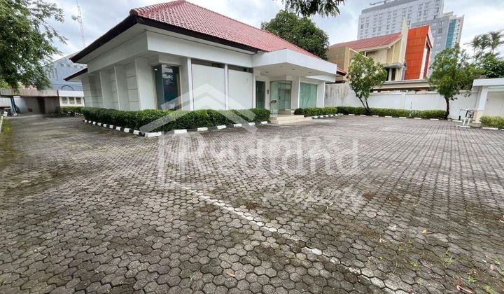 Ruang Usaha di Jl A Yani , Semarang ( Vn Tt 8470 ) 2