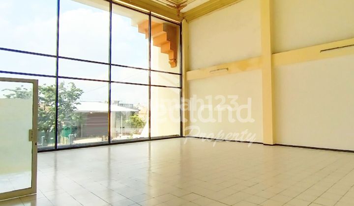 Ruang Usaha di daerah Citarum ,Semarang ( Vn Tt 8273 ) 1