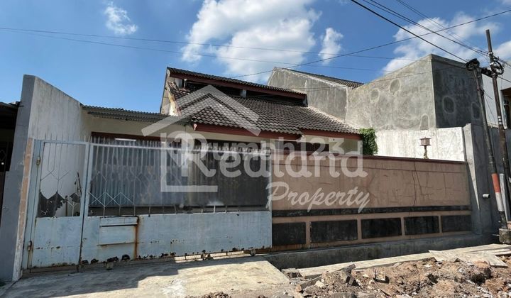 Rumah di daerah Tanah Mas , Semarang ( Vn 8092 ) 2