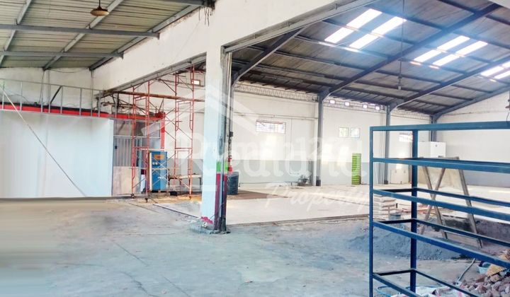 Gudang di Arteri Soekarno Hatta , Semarang ( Vn 8226) 2