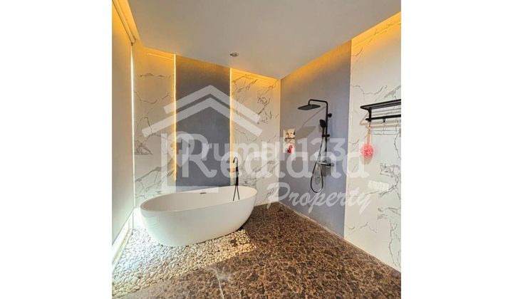 Rumah di Victoria Valley , Citraland Bsb City , Semarang ( Vn 8334 ) 2