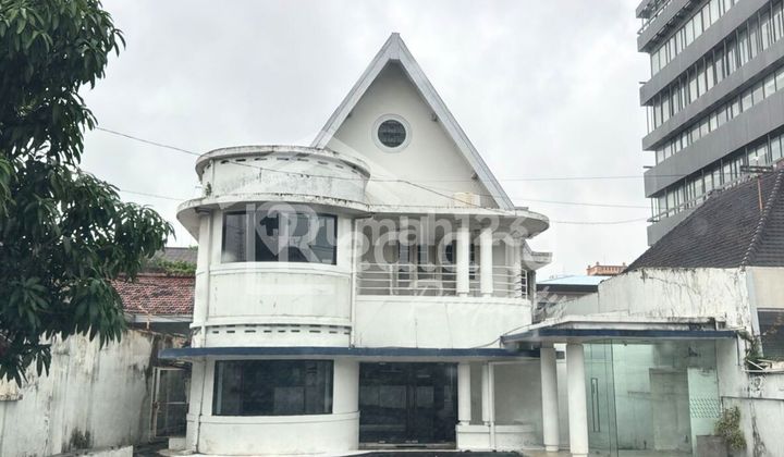 Ruang Usaha di Gajahmada , Semarang ( Tt Si Vn 8524 ) 1