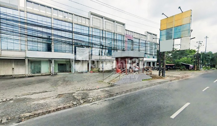 Ruko di Setiabudi , Semarang ( Vn 7483 ) 2