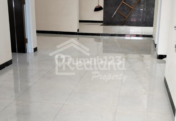 Rumah di Puri Anjasmoro , Semarang ( Vn 7535 ) 2