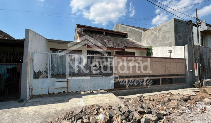 Rumah di daerah Tanah Mas , Semarang ( Vn 8092 ) 1