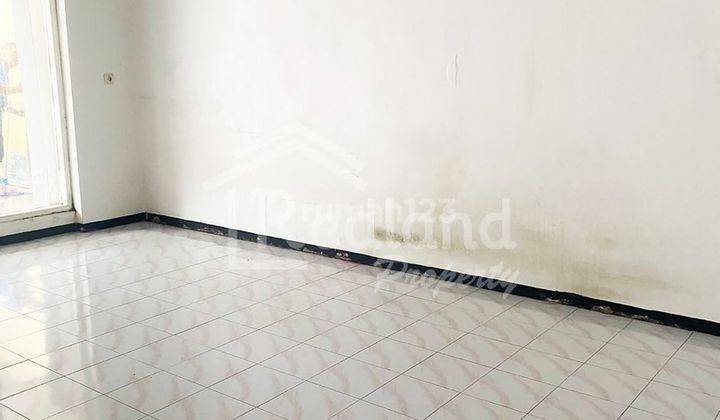 Rumah di daerah Gayamsari , Semarang ( Vn 7683 ) 2