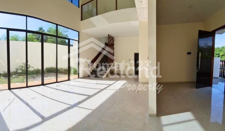 Rumah di Puri Anjasmoro , Semarang ( Vn 8417 ) 2