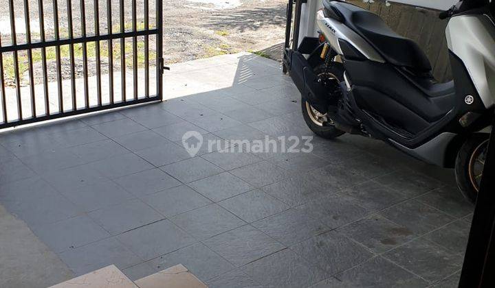 Dijual rumah di kemang pratama 5, bekasi 2