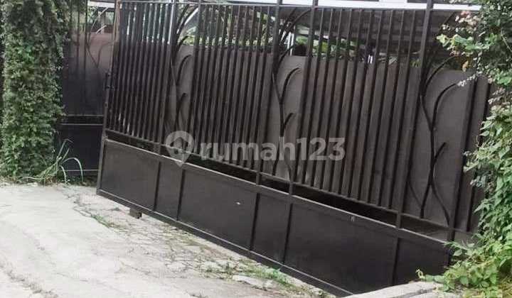 For Sale House with Spacious Yard in Cigombong Bogor 2