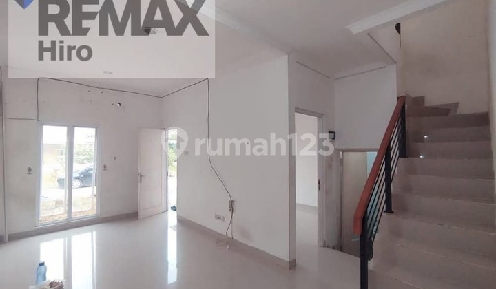 Dijual Rumah 2 Lantai di Perum Darmawangsa, Cluster Singosari Bekasi Utara 2