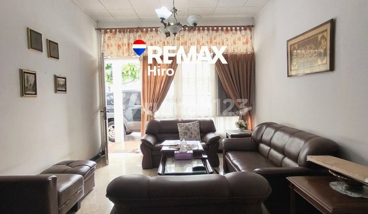 Dijual Rumah Luas di Kemang Pratama 1 Bekasi Dijual Rumah Luas di Kemang Pratama 1 Bekasi