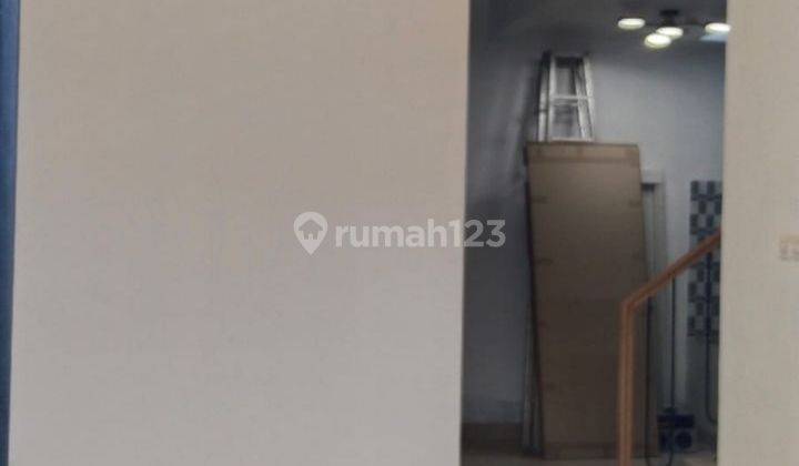 Rumah Baru 2 Lantai Unfurnished Shm Di Perumnas 1, Bekasi 2