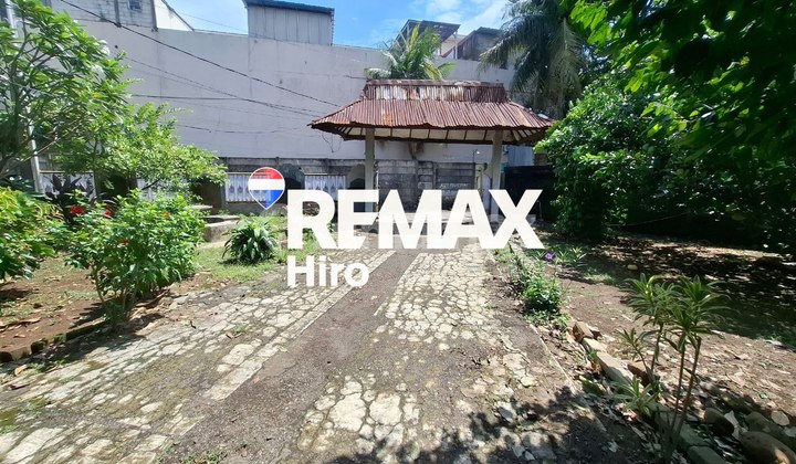 DIJUAL RUMAH DAN TANAH LUAS DI GALAXY BEKASI 2
