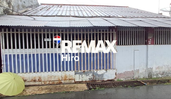 For Sale Cheap 1.5-Story Flood-Free House in Duren Sawit, East Jakarta