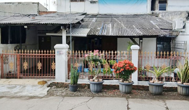 Dijual Rumah Bebas Banjir di Perumnas 2 Bekasi Dijual Rumah Bebas Banjir di Perumnas 2 Bekasi