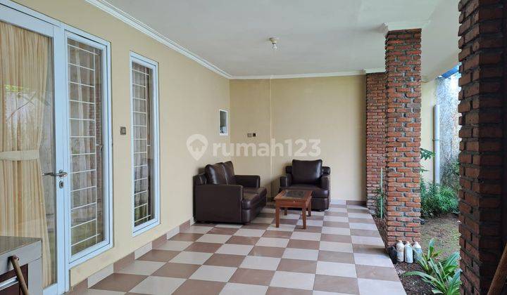 Rumah di Serpong Park 2 Lantai, Semi Furnished 9
