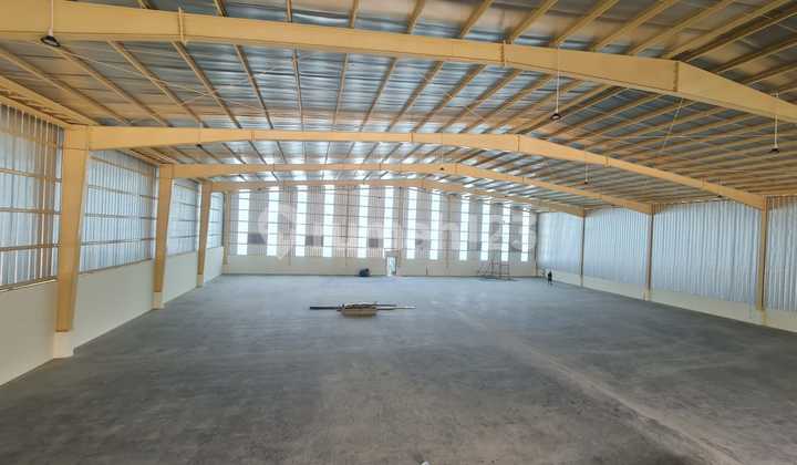 Gudang di Delta Silicon Lippo Cikarang, Deltamas Bekasi 2.479 M 2