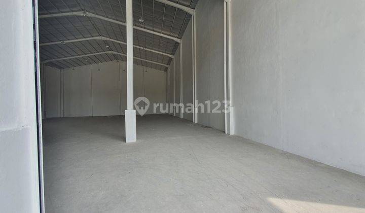 Gudang Cikarang Delta Silicon Lippo Cikarang Dilengkapi 2 Loading Bay 5