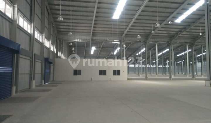 Disewakan Gudang di Jl Linkar Tanjungpura Karawang Barat,dkt Kiic 3