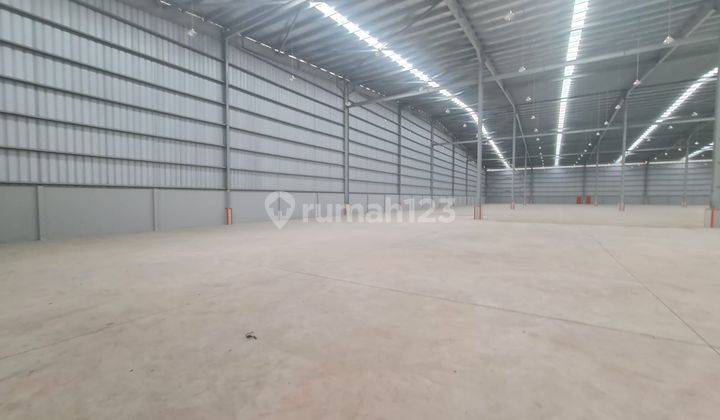 Disewakan Gudang di Jl Linkar Tanjungpura Karawang Barat,dkt Kiic 6