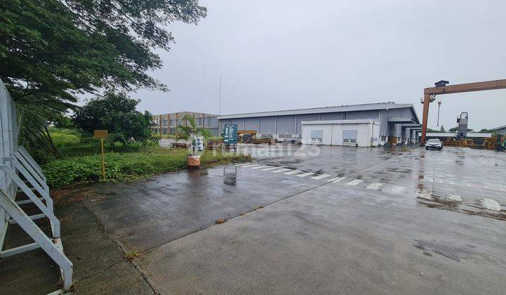 Gudang Pabrik Dilengkapi 3 Crane di Delta Silicon Cikarang, Murah 12