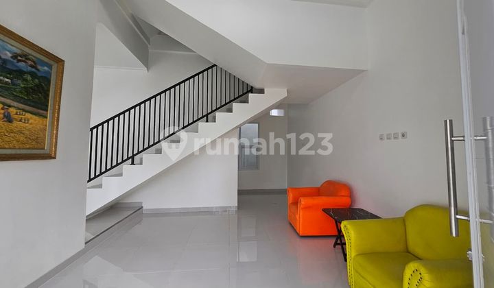 Baru Siap Huni di Caman Kalimalang Akses Dekat Jakarta 2