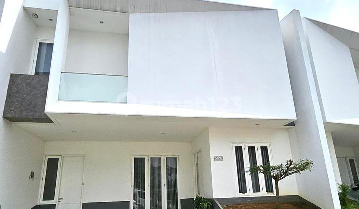 Rumah Mewah Dalam Cluster Di Caman Kalimalang Dekat Jakarta 1